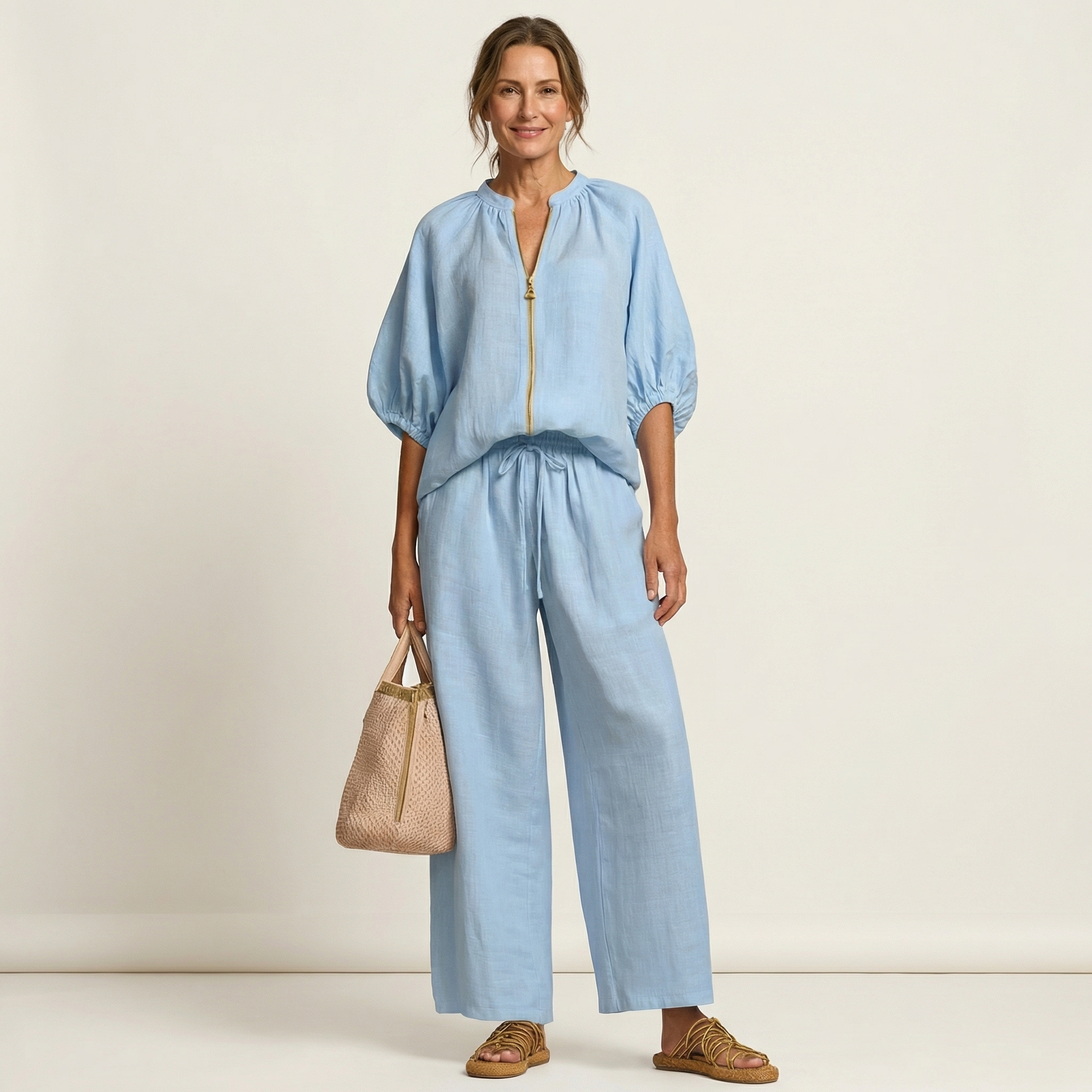 Aurora | Conjunto con Cremallera Frontal y Manga Abullonada