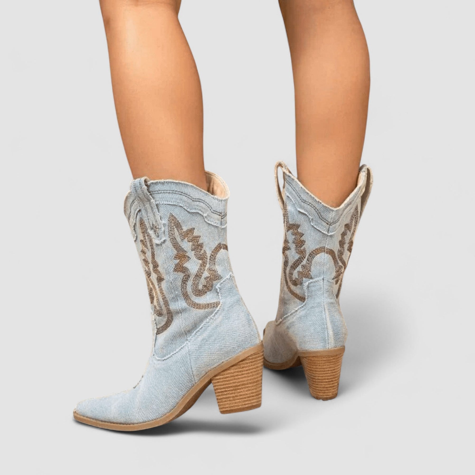 Cayetana | Botines Camperos Bordados